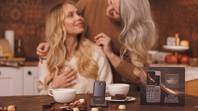 myPhone-Harmony-LTE-Praline-Collection-stacja-Ladujaca-Wbudowana-pamiec-128-MB